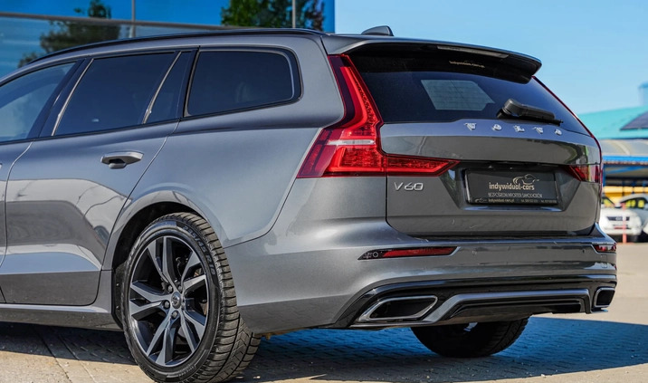 Volvo V60 cena 98900 przebieg: 157000, rok produkcji 2019 z Zalewo małe 781